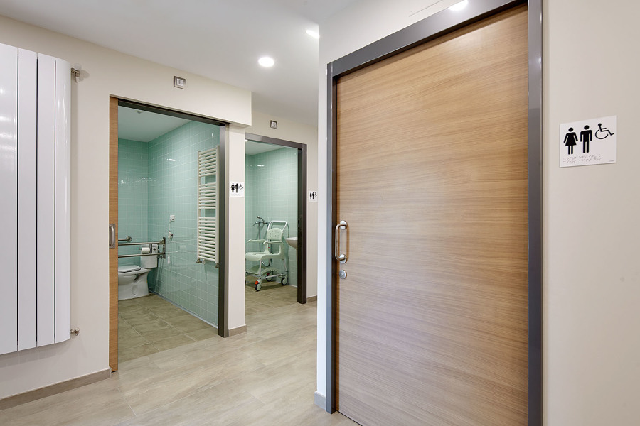 PASILLOS - BAÑOS ADAPTADOS