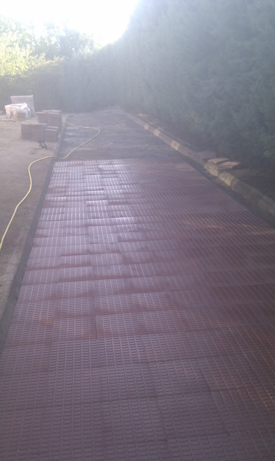 patio trasero solado, guadalix de la sierra 