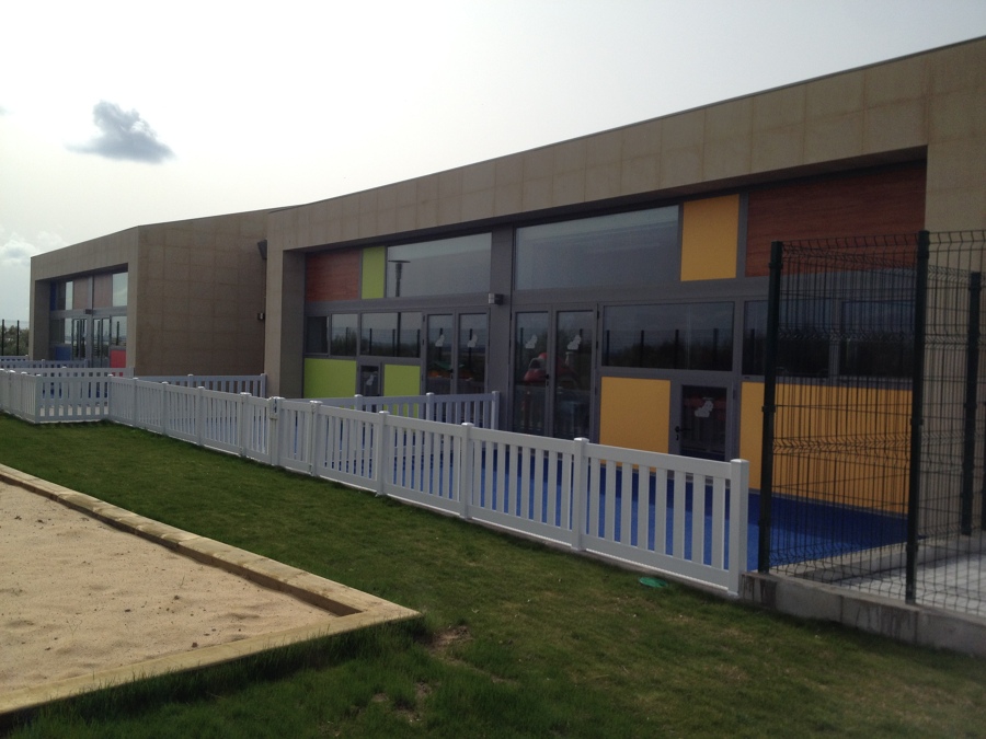 Patios de la aulas de la Escuela Infantil Sol