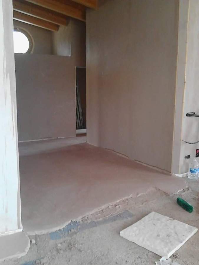 Pavimento con yeso de albarracin