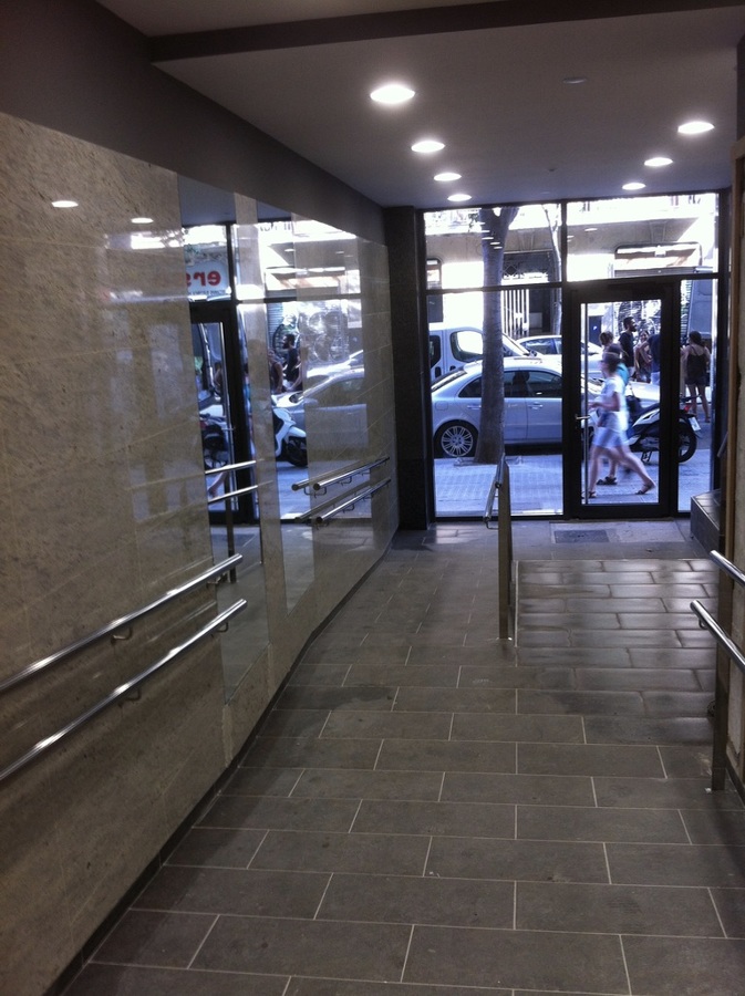 Pavimento gres porcelanico