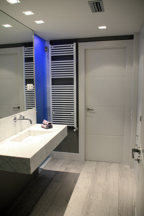 Pavimento laminado AC-4 Blanco