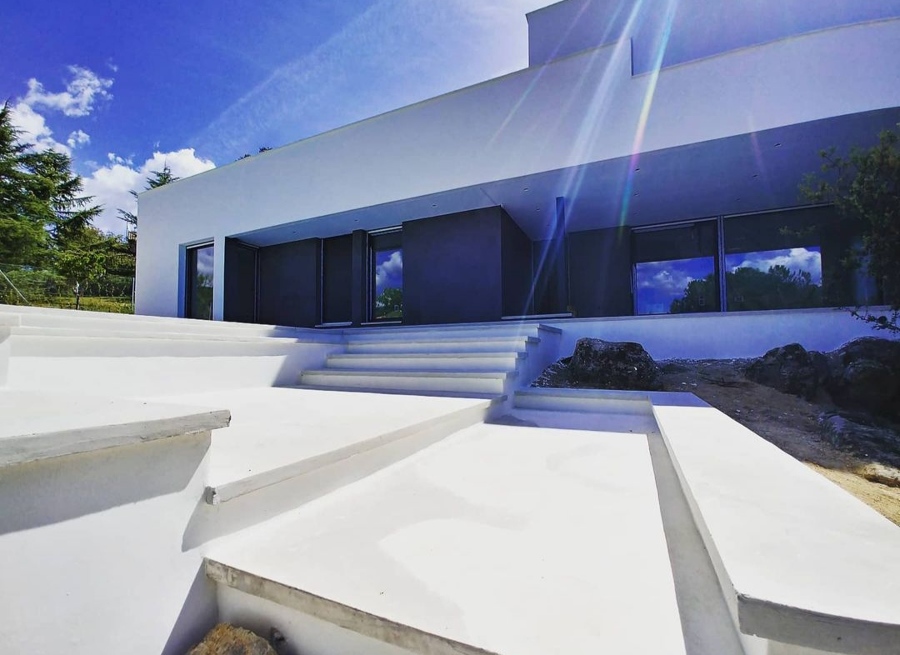 PAVIMENTO MICROCEMENTO EXTERIOR