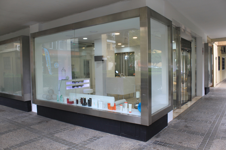 PELUQUERÍA Y CENTRO DE ESTÉTICA