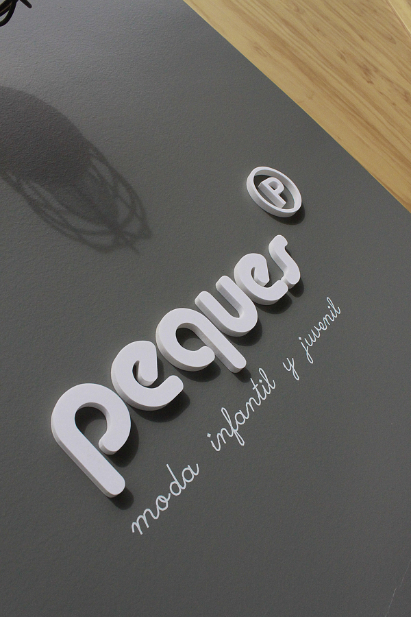 Peques_detalle fachada