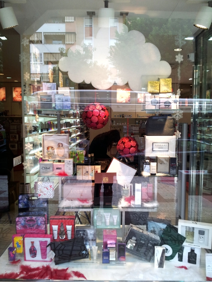 Perfumería Palmira, C/ MEFISTÓFELES - 29006 Málaga (Málaga)