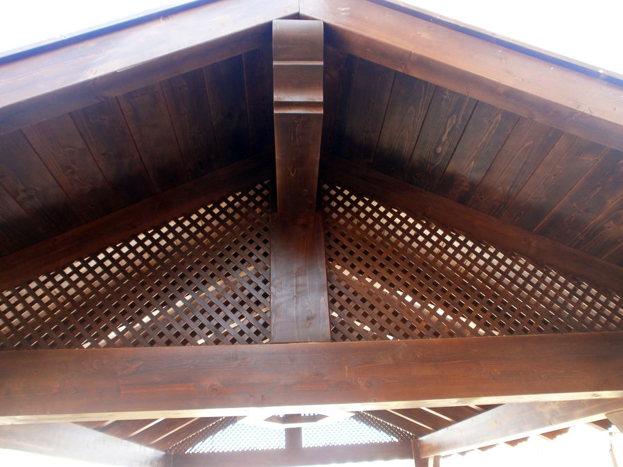 pergola a dos aguas