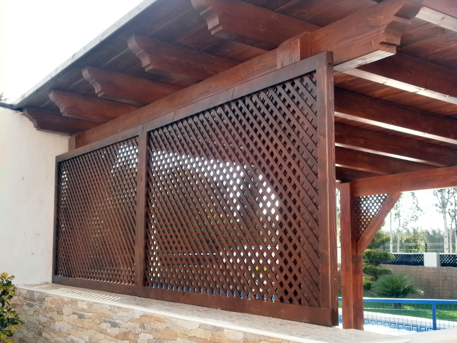 pergola con celosias