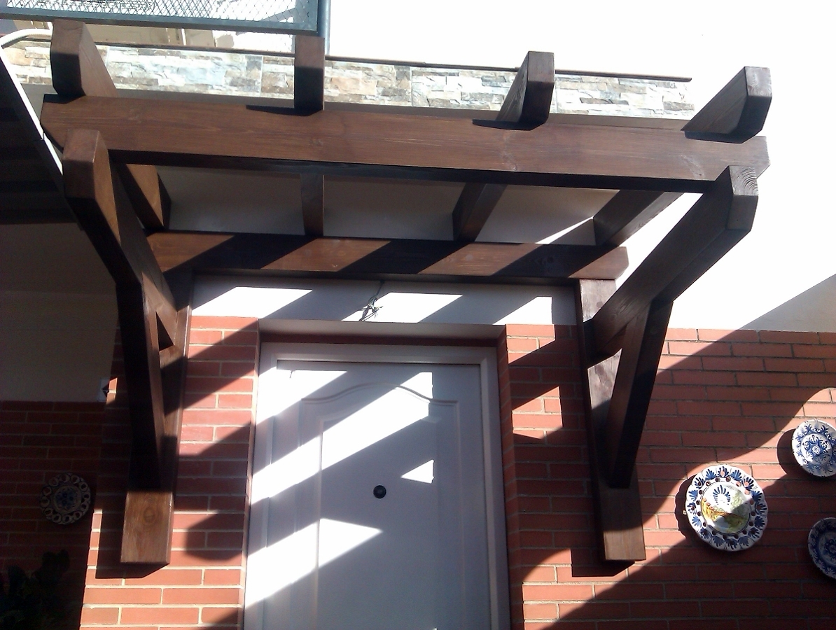 pergola montada y tratada