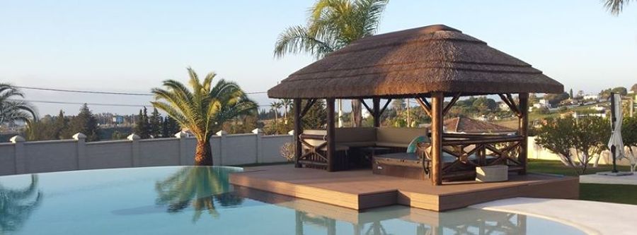 Pérgola para piscinas