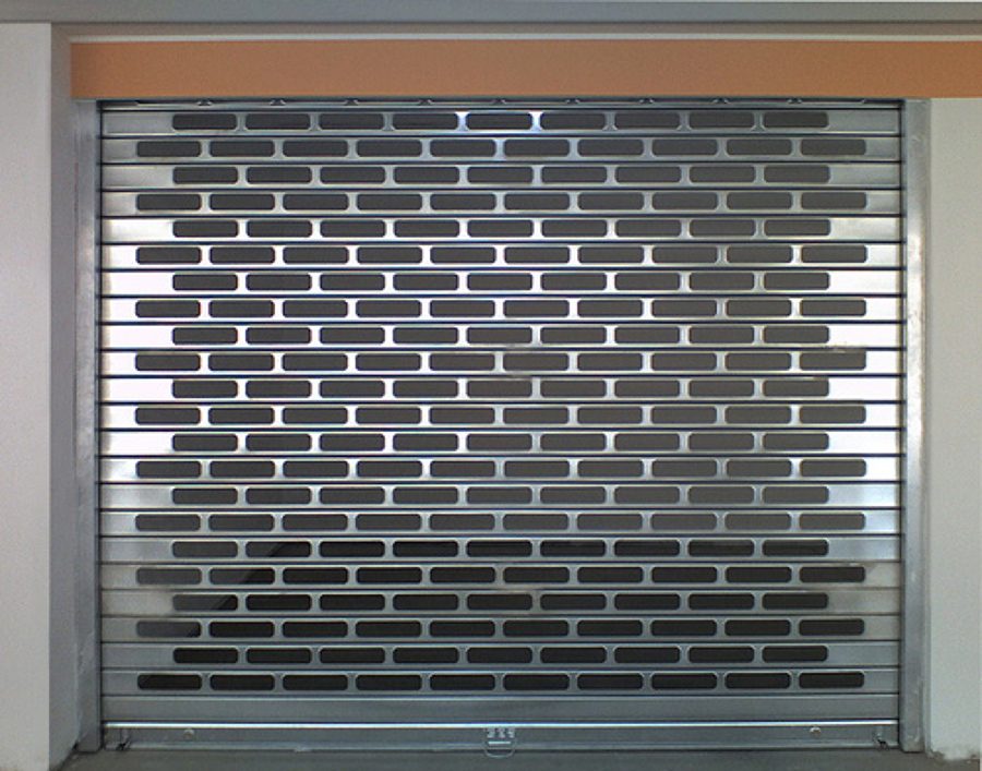 Persiana de seguridad enrollable P-115 TROQUELADA