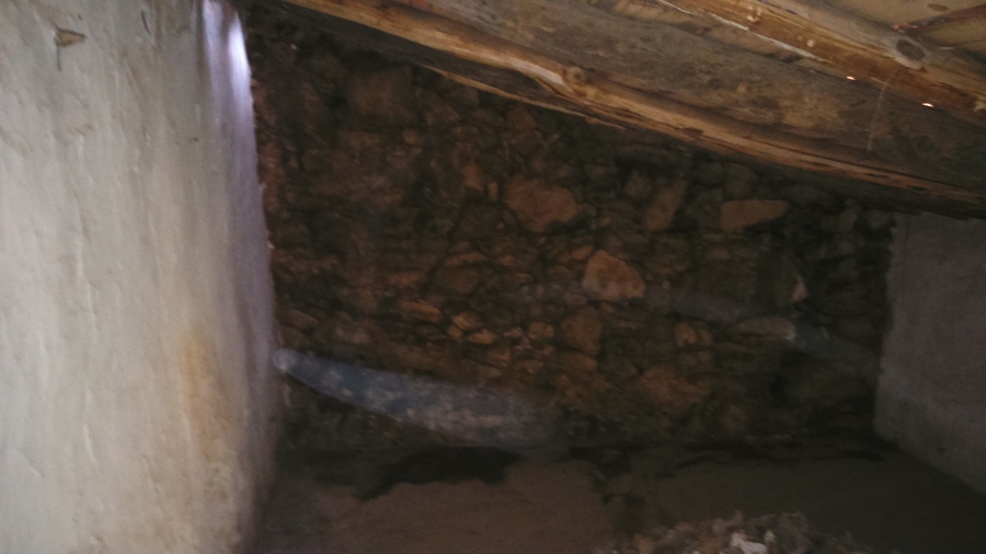 PICADO DE CALIZO PARA POSTERIOR ENFOSCADO