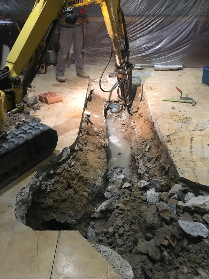 picado para descubrir saneamiento antiguo