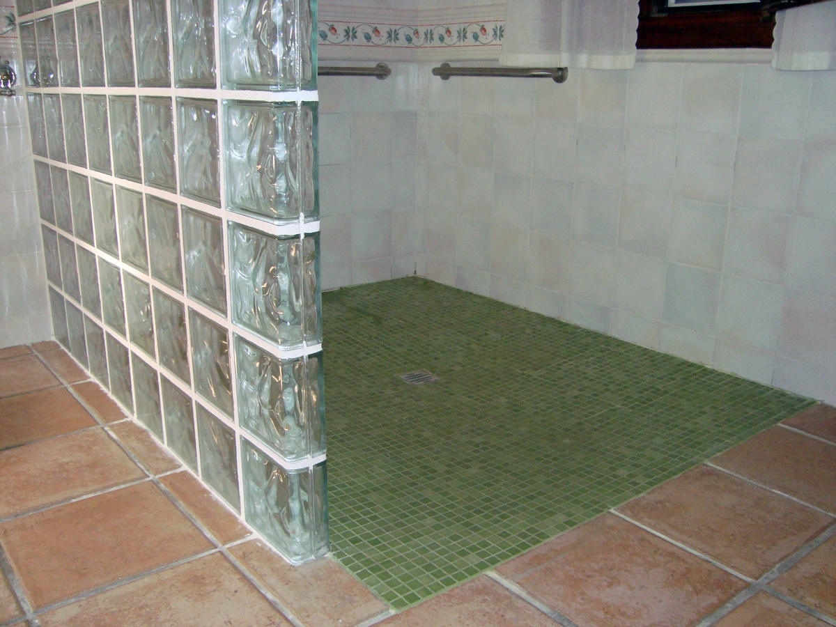 Pie de ducha de obra