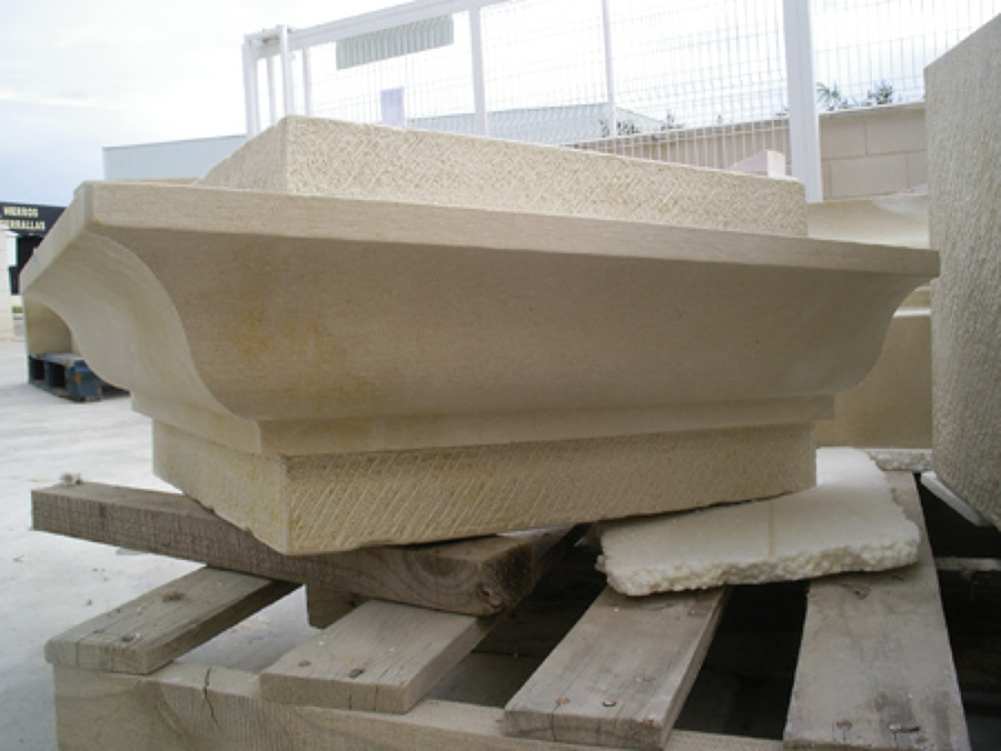 pieza esquina moldurada