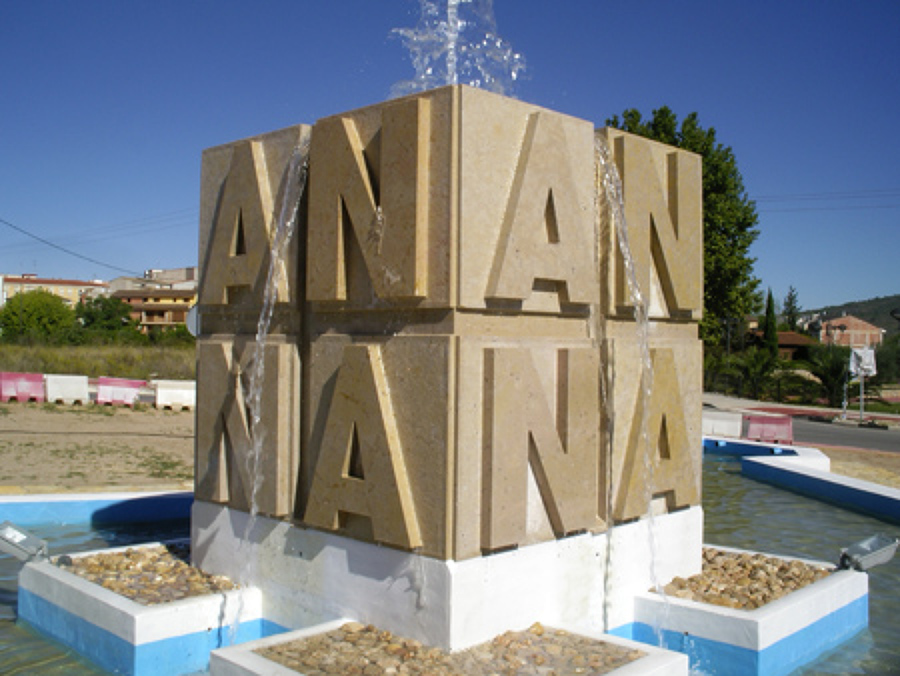 piezas para rotonda de 100 x 100 x 20 cm por letra