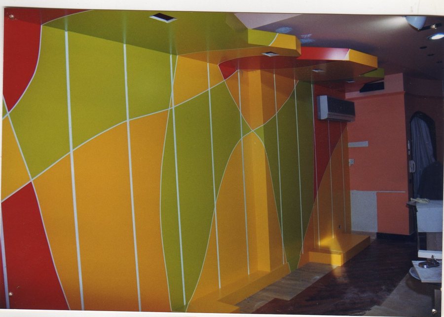 PINTADO ABSTRACTO EN ZAPATERIA