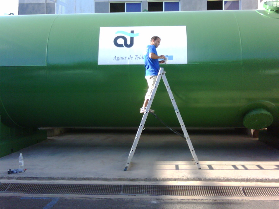 Pintado de un deposito