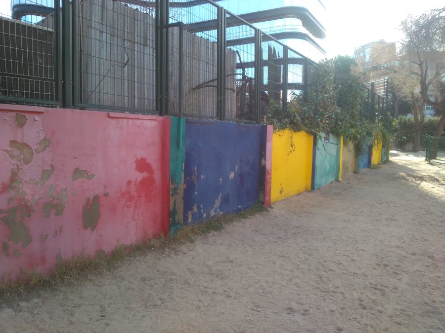 Pintura decorativa para muro de colegio