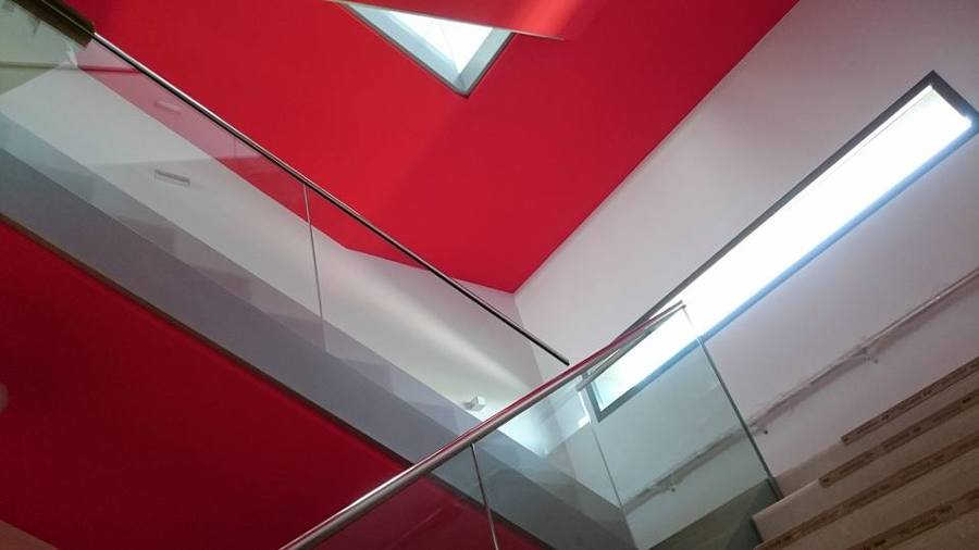 Pintura en la reforma de las oficinas de Endesa en Córdoba