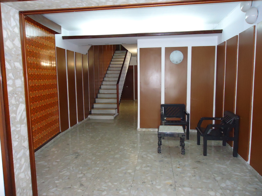 pintura escalera comunitaria