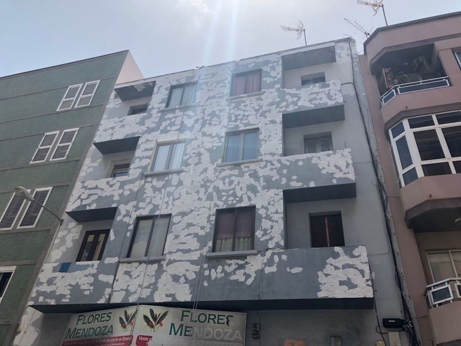 pintura exterior de fachada edificio trabajo vertical