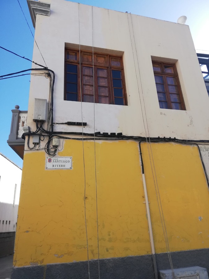 Pintura exterior de fachada reparación de superficies