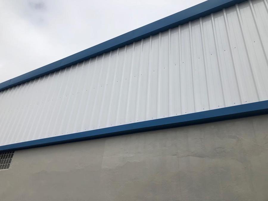 pintura exterior de nave industrial