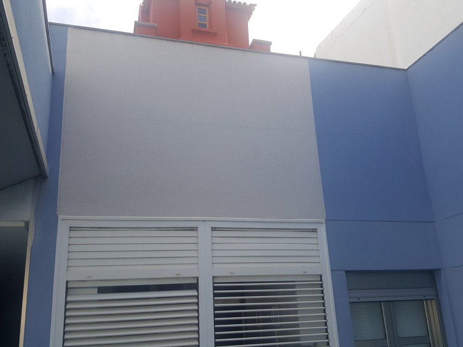 Pintura exterior pared vivienda