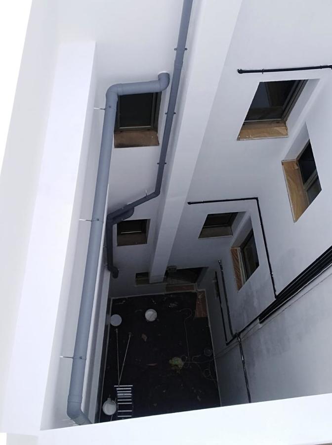 pintura interior de patios de luz y tuberías reparación