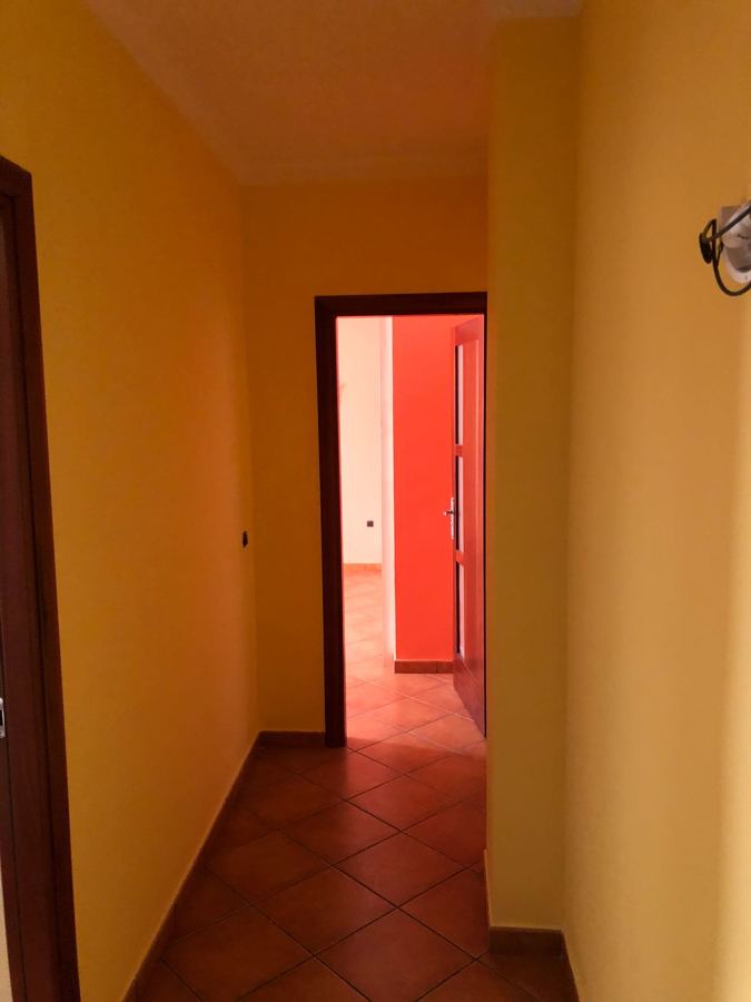 Pintura interior de vivienda pasillo