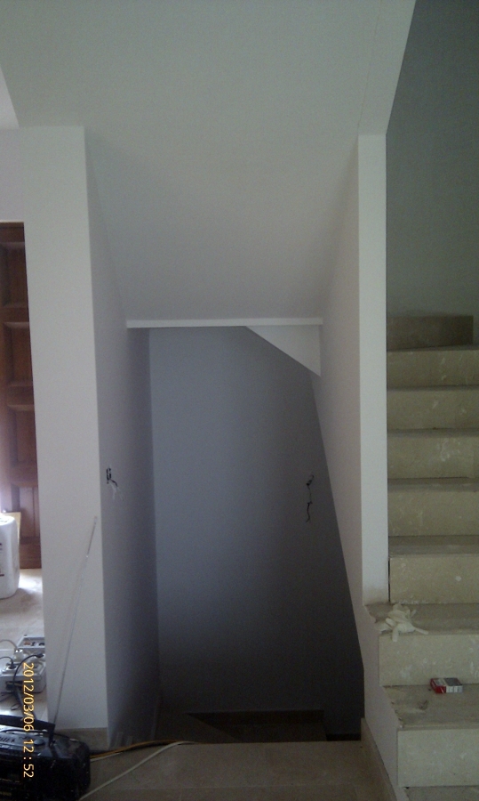 PINTURA INTERIOR EN CASA DE CAMPO NUEVA