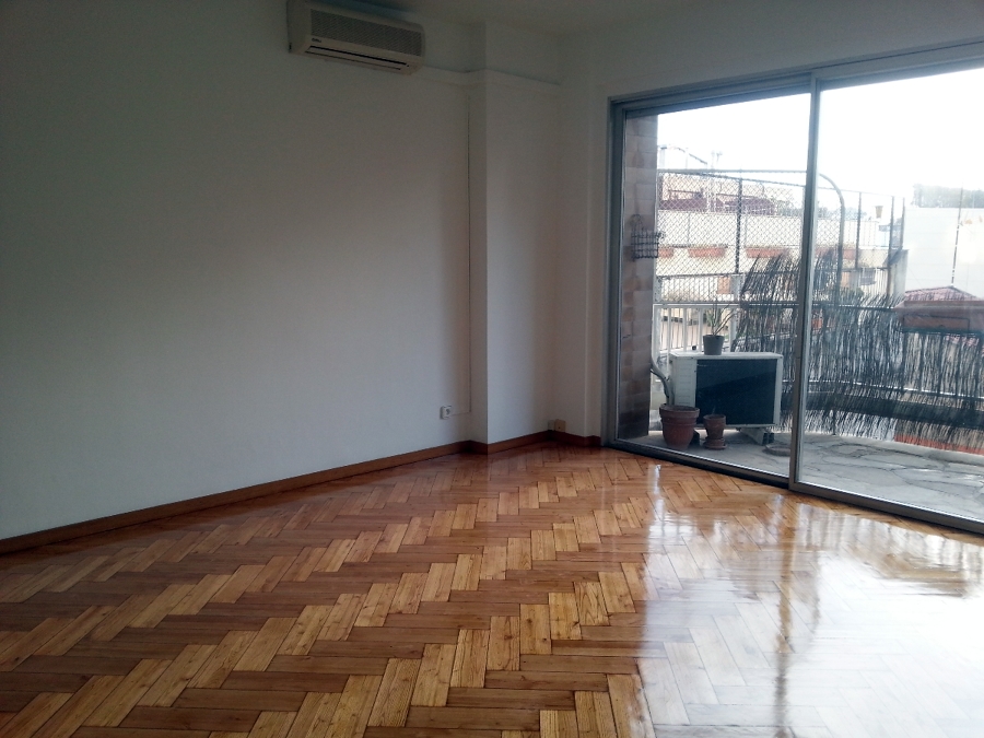 pintura , pulido y barnizado de parquet 