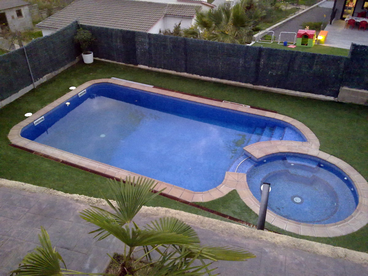 PISCINA 2