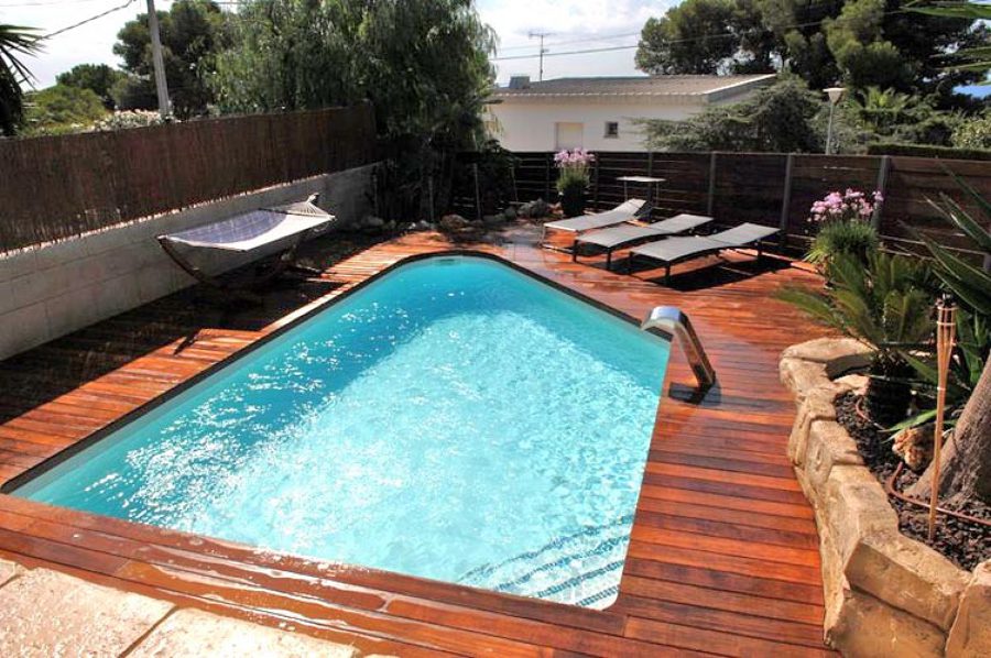 PISCINA + CORONAMIENTO TARIMA DE EXTERIOR