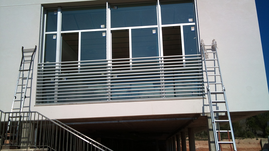 Piscina Cubierta en Ibiza.