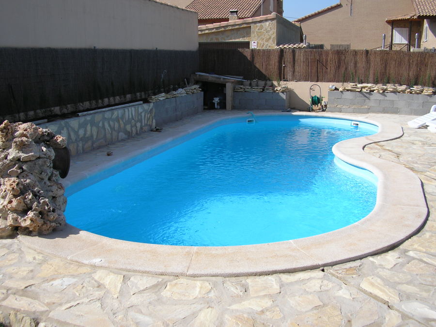 Piscina de poliéster