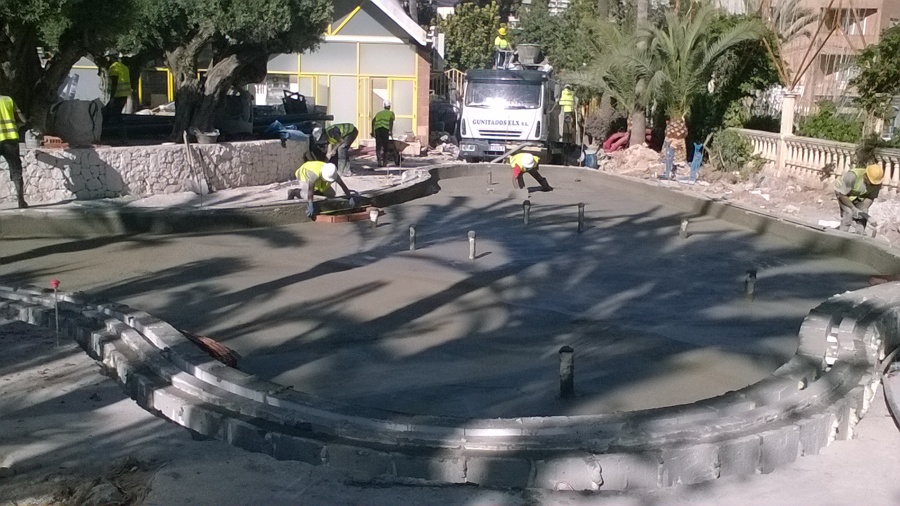 piscina desbordante con encofrados poolPPM