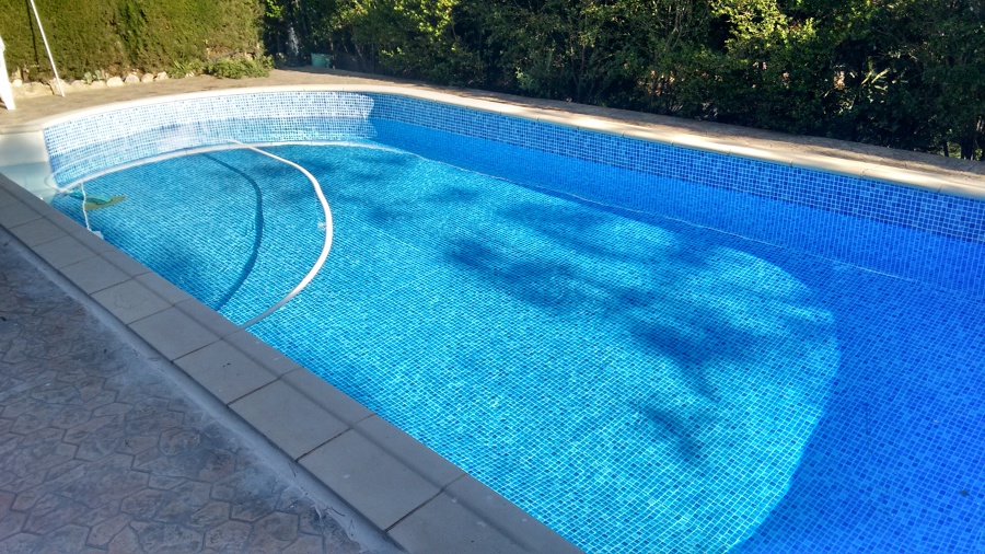 piscina en perfecto funcionamiento