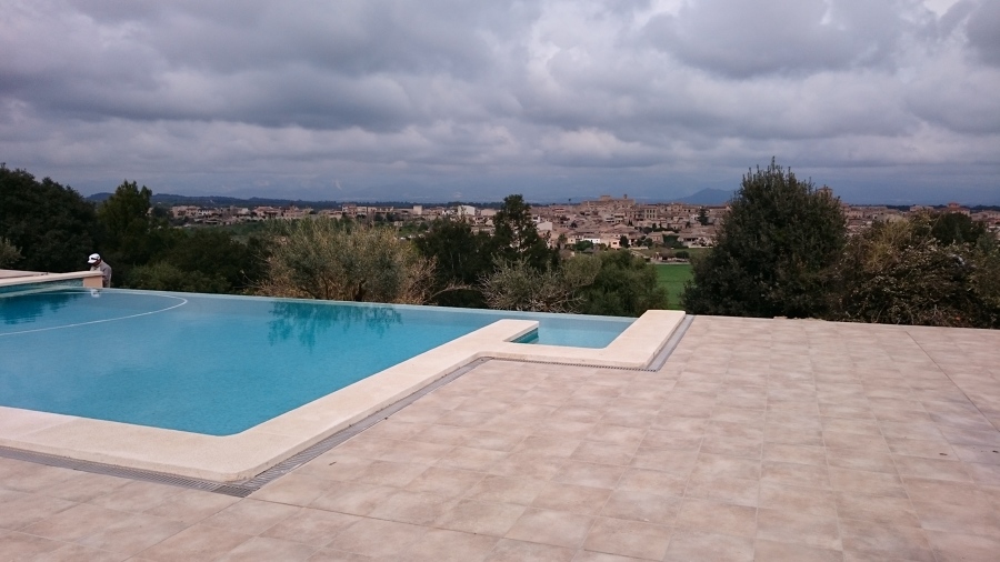 Piscina en vivienda unifamiliar