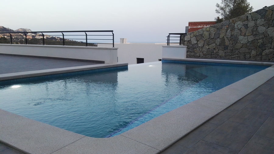 Piscina realizada por HIDROPROF