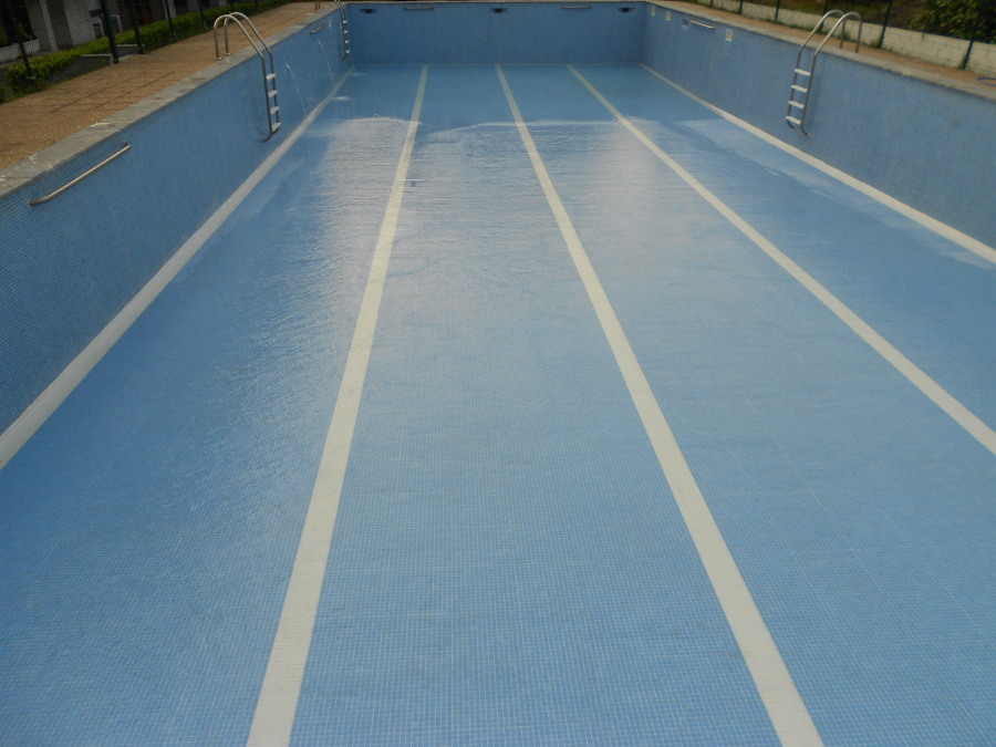 Piscina terminada.