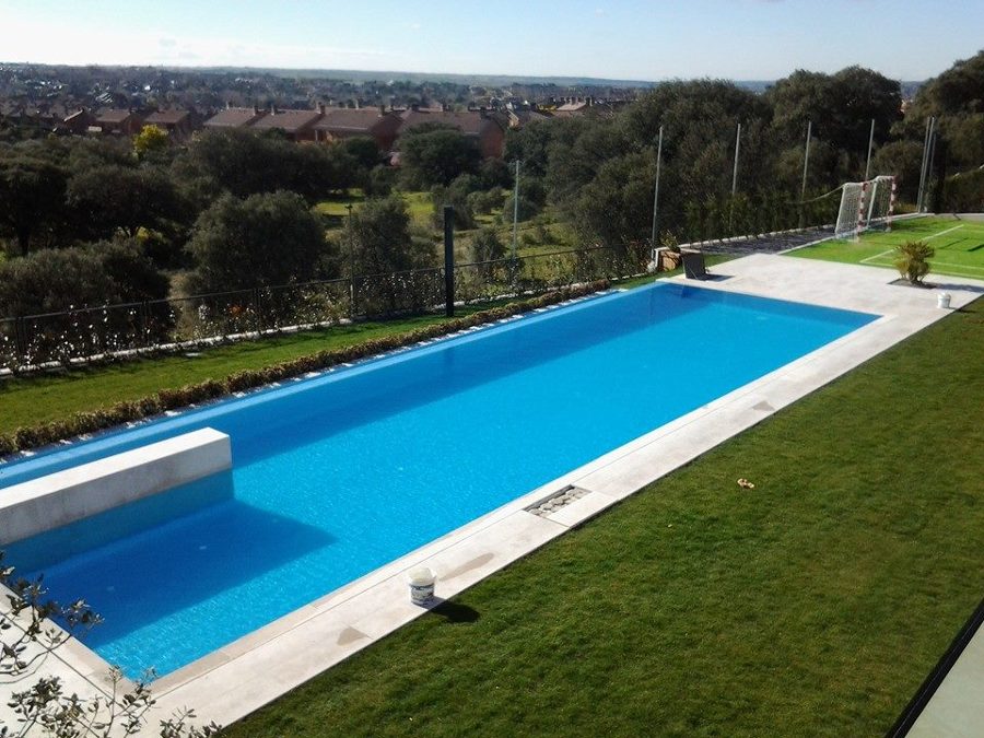 piscina urbanizacion golf las rozas