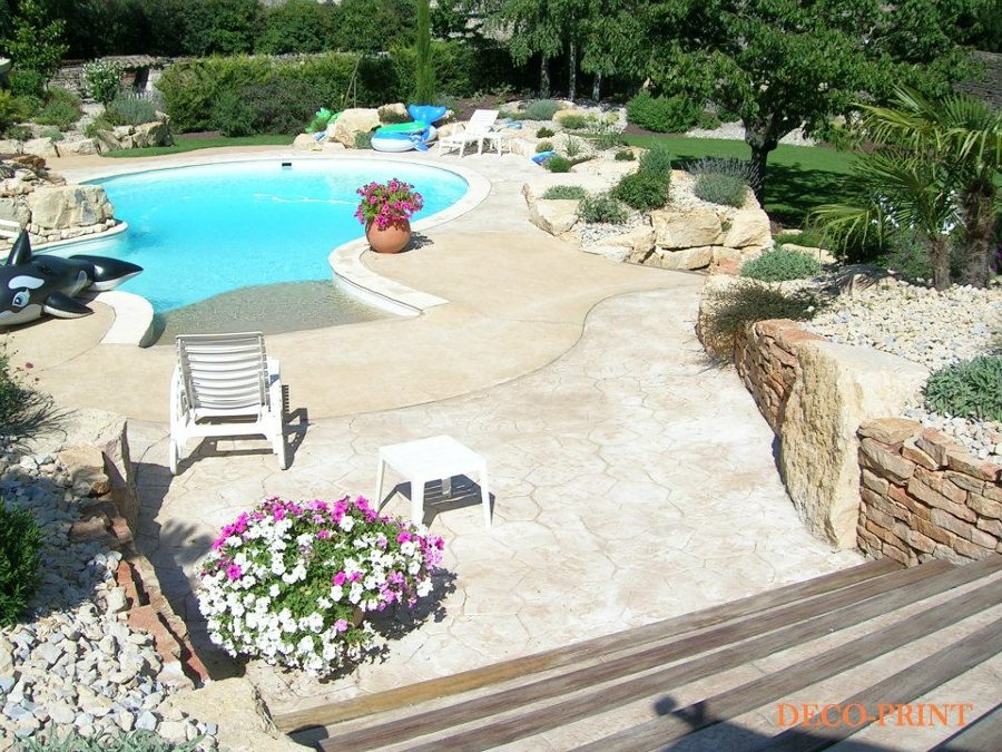 Piscina y Pavimento (Madrid)