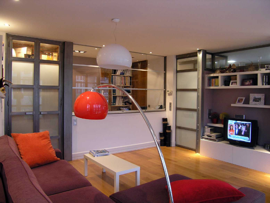 Piso Colindres sala obra acabada.