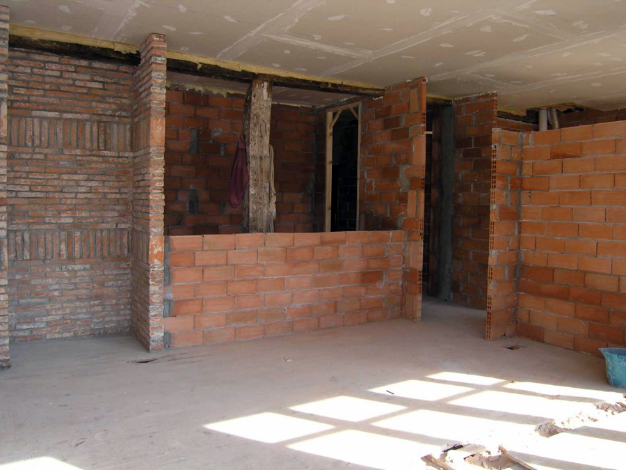 Piso Colindres sala obra en ejecución