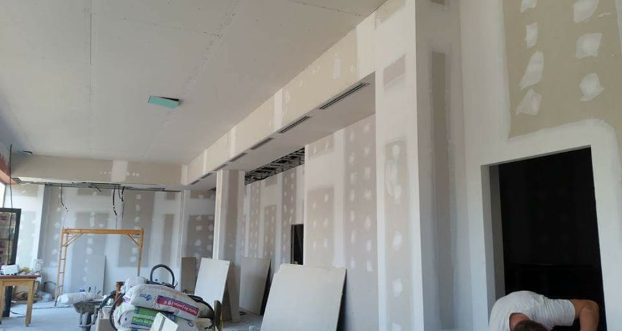 Pladur en farmacia acabado.