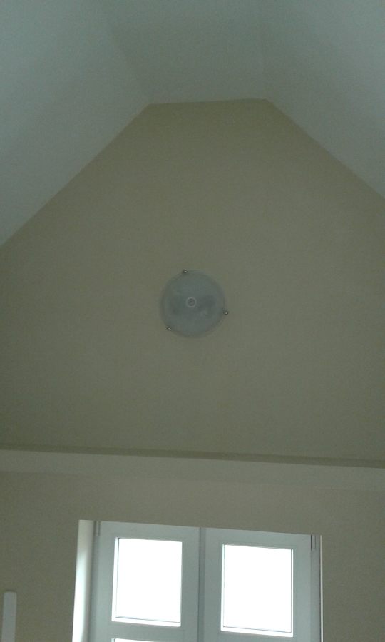 Plafón con detección de movimiento