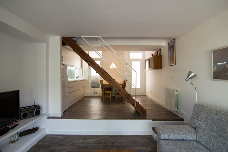 Planta baixa amb la cuina integrada menjador i sala d'estar 