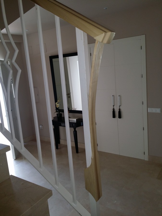 PLANTA BAJA,  INICIO SENCILLO Y POCO VOLUMINOSO